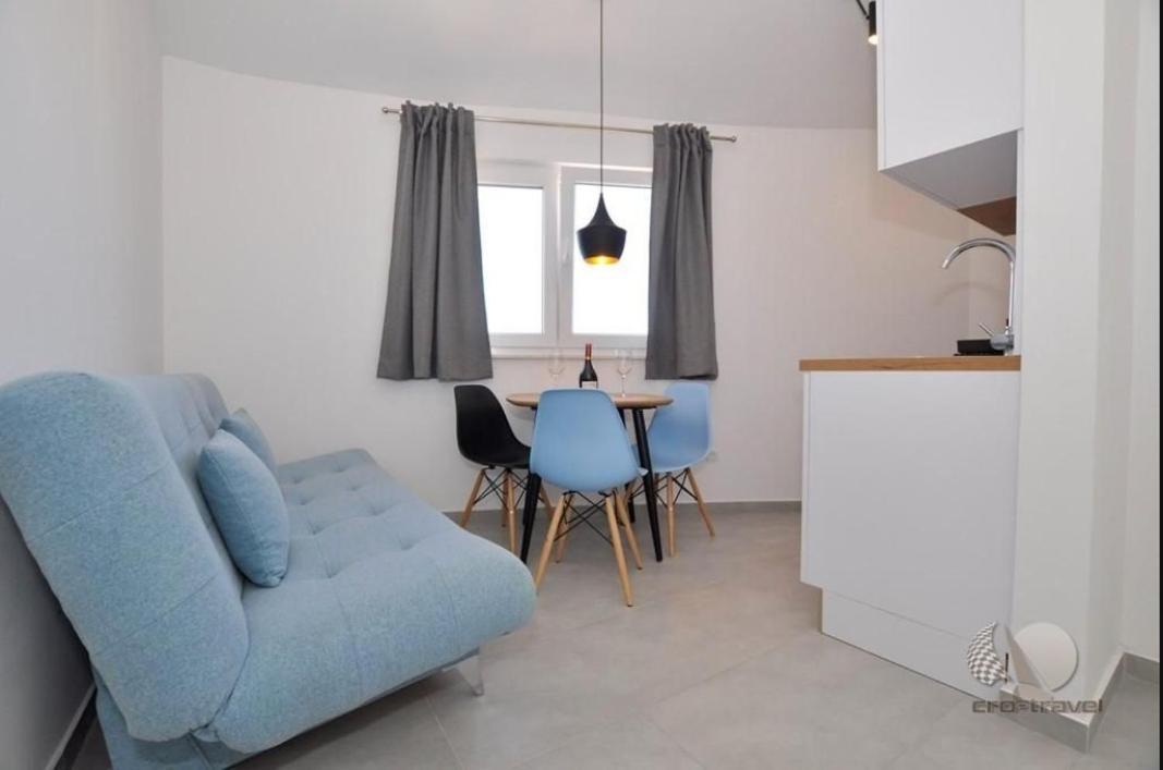 Apartmani Miranda Drasnice Exterior foto
