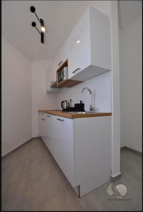 Apartmani Miranda Drasnice Exterior foto