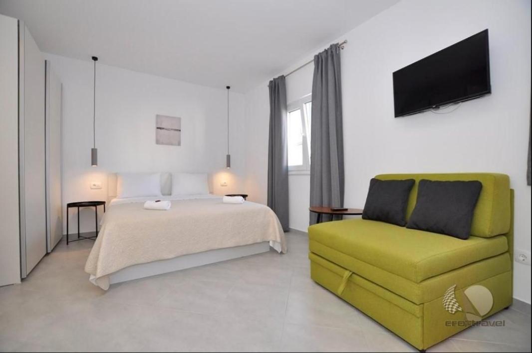 Apartmani Miranda Drasnice Exterior foto