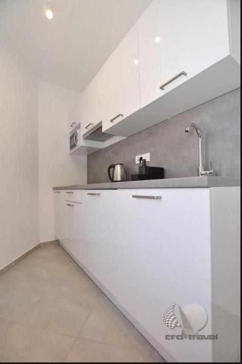 Apartmani Miranda Drasnice Exterior foto