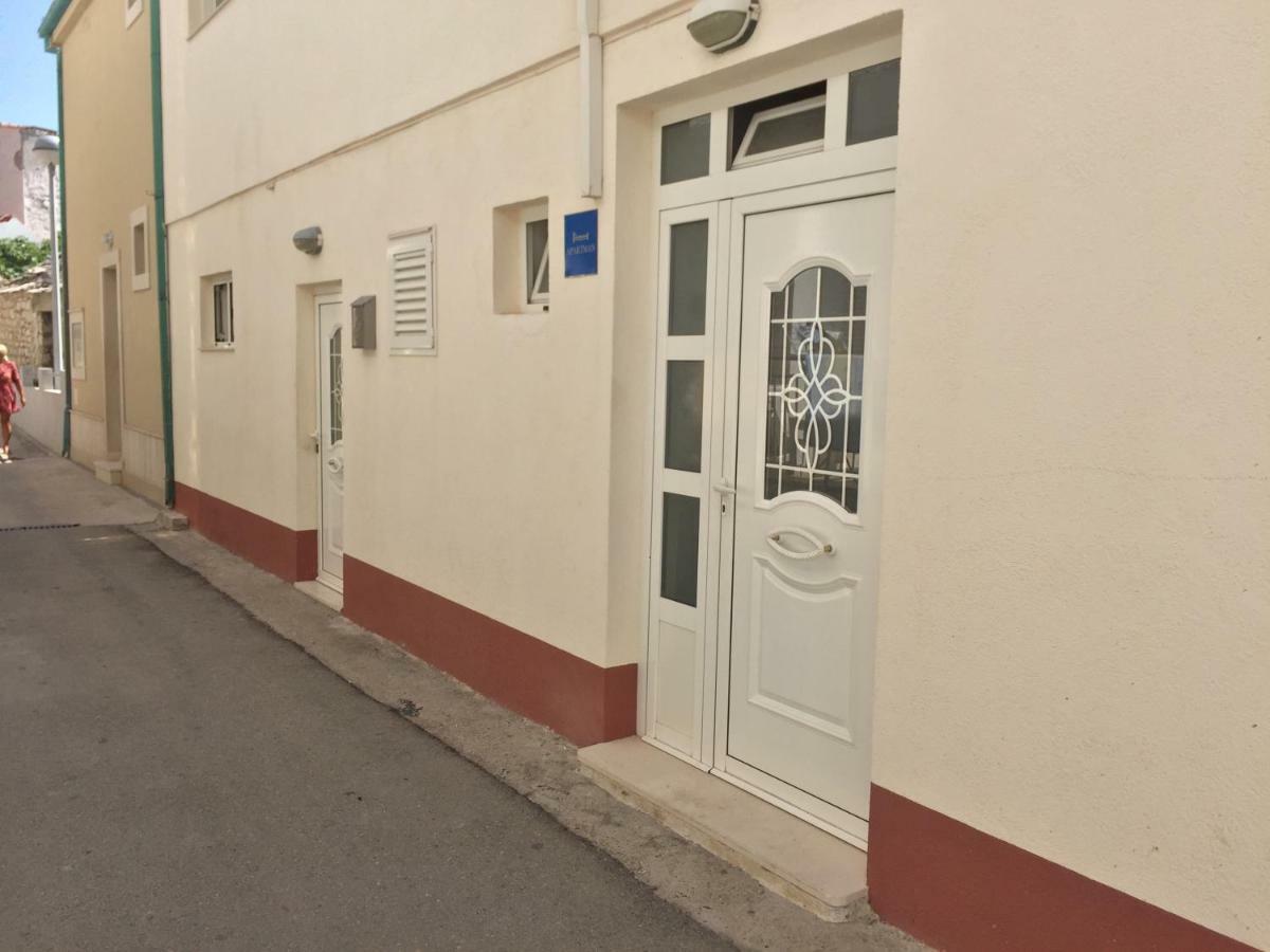 Apartmani Miranda Drasnice Exterior foto